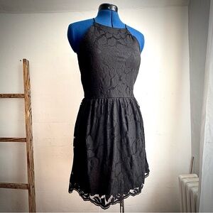 Monteau Sleeveless Lace Black Dress With Fitted B… - image 1